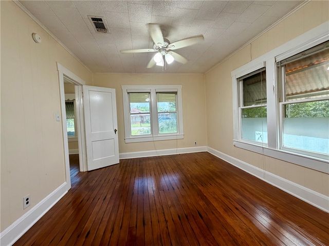 1515 Boone Street, Bryan, TX 77803