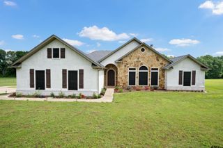 808 N Jarvis, Troup, TX 75789