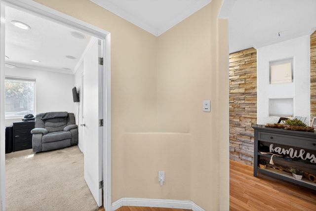 916 W Jordon Street, Porterville, CA 93257