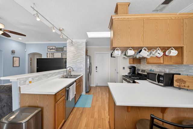 916 W Jordon Street, Porterville, CA 93257