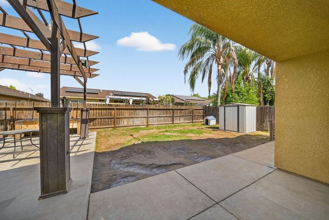 916 W Jordon Street, Porterville, CA 93257