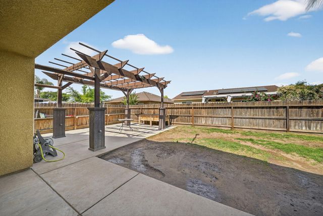 916 W Jordon Street, Porterville, CA 93257