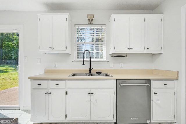 65 Belmont Circle, Covington, GA 30016