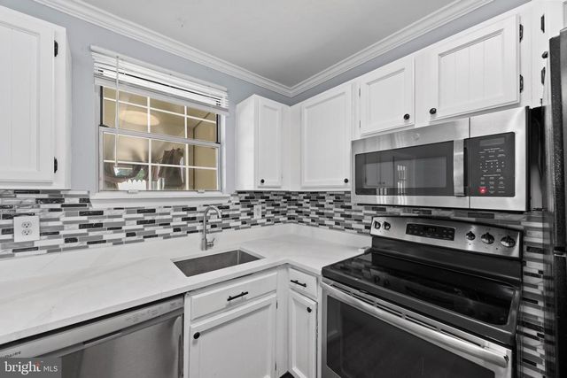 4738 WASHINGTON AVE, Shady Side, MD 20764