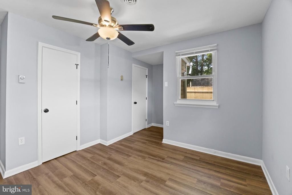 Image 24 of property listing at 4738 WASHINGTON AVE, Shady Side, MD 20764