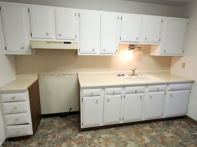 668 Westbrook Court, Ravenna, OH 44266