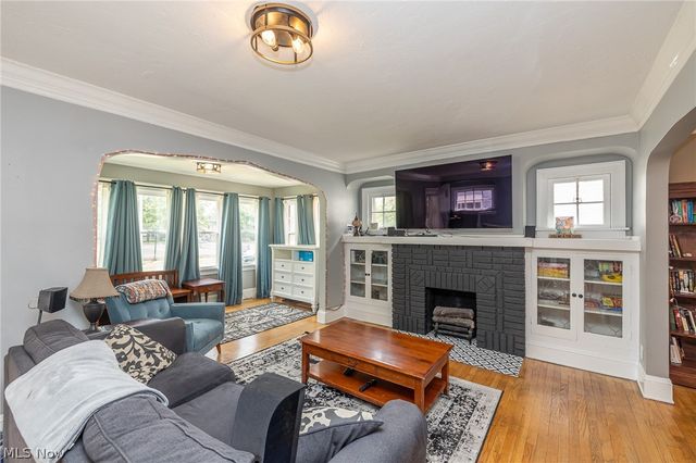 3619 W 132nd Street, Cleveland, OH 44111
