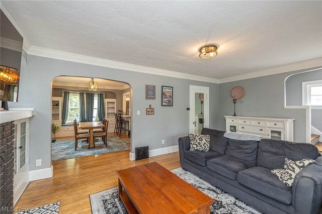 3619 W 132nd Street, Cleveland, OH 44111