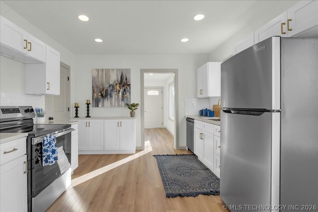 813 N 11th Street, Collinsville, OK 74021