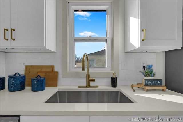 813 N 11th Street, Collinsville, OK 74021