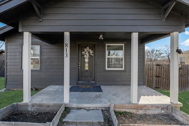 813 N 11th Street, Collinsville, OK 74021