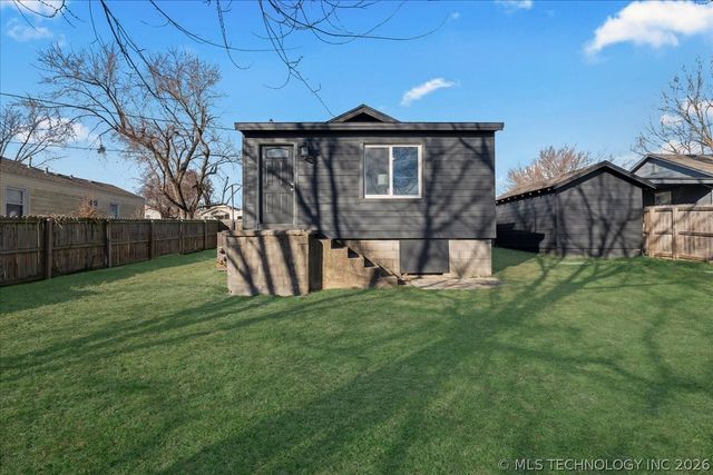 813 N 11th Street, Collinsville, OK 74021