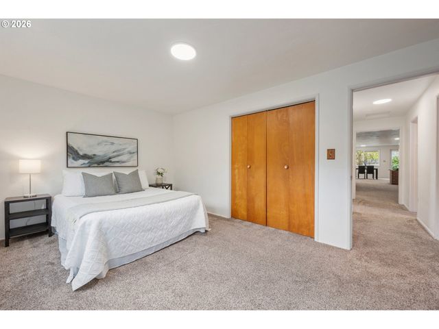 3970 DONALD St, Eugene, OR 97405