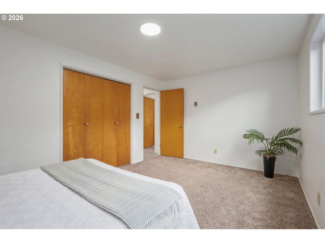 3970 DONALD St, Eugene, OR 97405