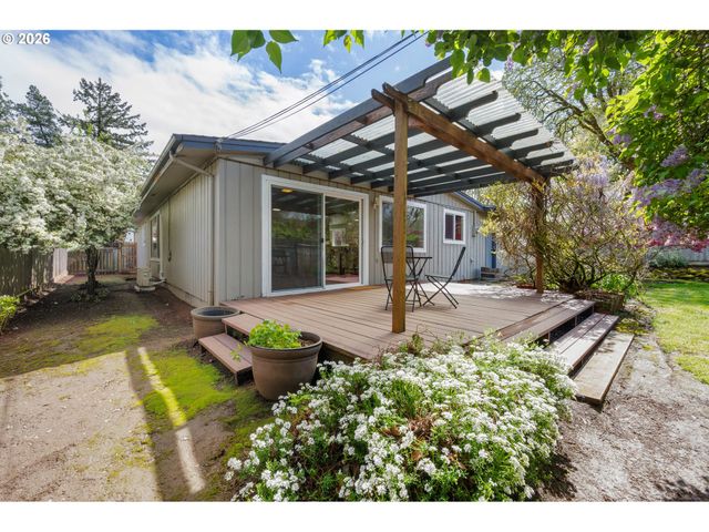 3970 DONALD St, Eugene, OR 97405