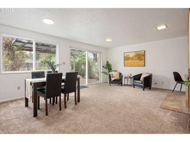 3970 DONALD St, Eugene, OR 97405