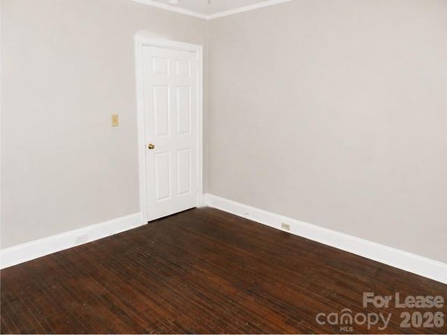 2733 Parkway Avenue, Charlotte, NC 28208