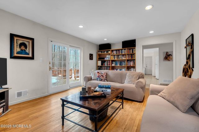 103 Reids Hill Road, Morganville, NJ 07751