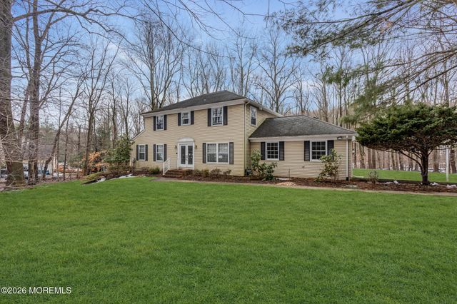 103 Reids Hill Road, Morganville, NJ 07751