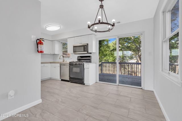 91 Adriatic Avenue, Waretown, NJ 08758