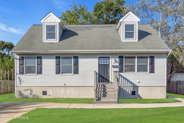 91 Adriatic Avenue, Waretown, NJ 08758