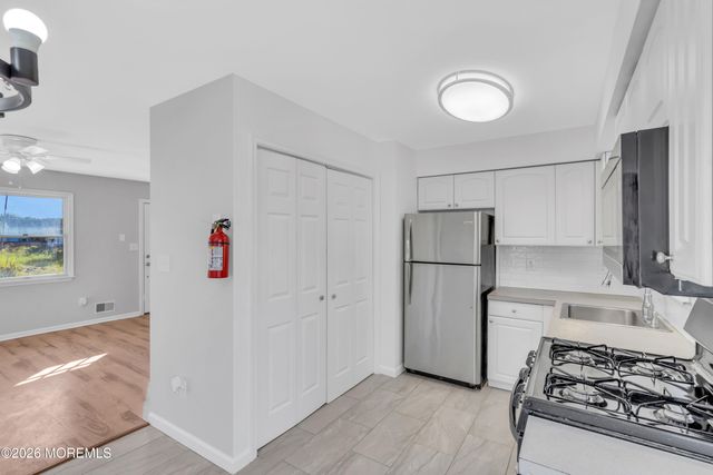 91 Adriatic Avenue, Waretown, NJ 08758