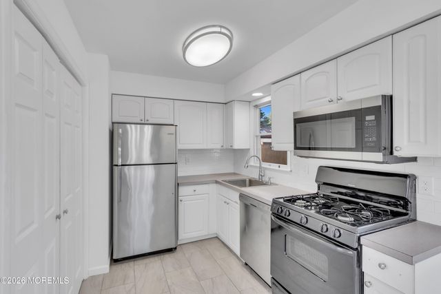 91 Adriatic Avenue, Waretown, NJ 08758