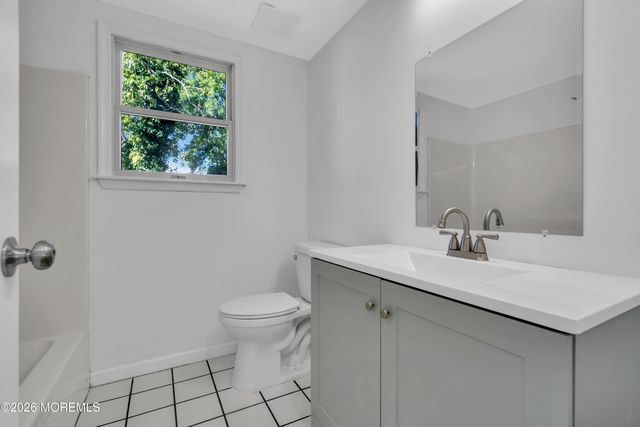 91 Adriatic Avenue, Waretown, NJ 08758