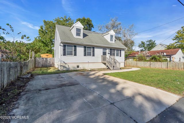91 Adriatic Avenue, Waretown, NJ 08758