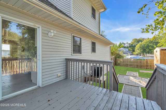 91 Adriatic Avenue, Waretown, NJ 08758