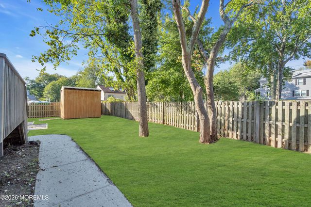 91 Adriatic Avenue, Waretown, NJ 08758