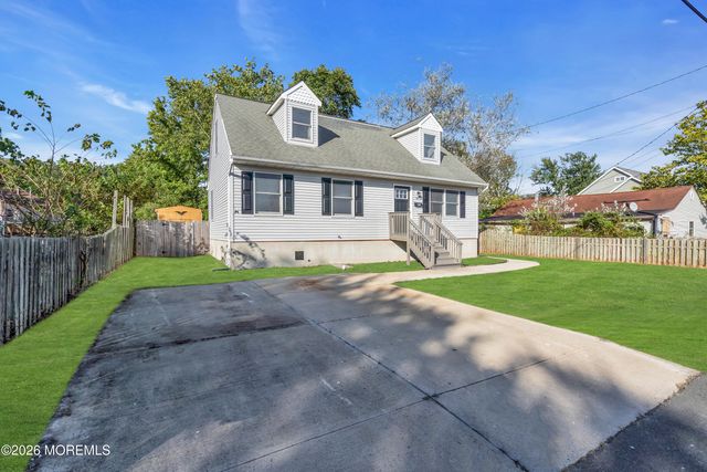 91 Adriatic Avenue, Waretown, NJ 08758