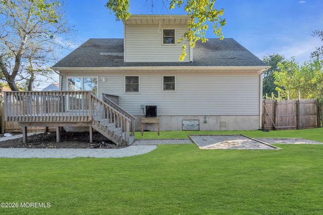 91 Adriatic Avenue, Waretown, NJ 08758