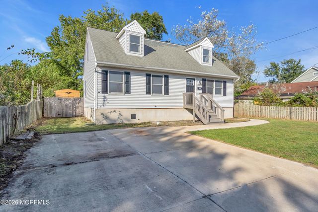 91 Adriatic Avenue, Waretown, NJ 08758