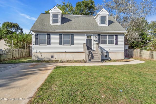 91 Adriatic Avenue, Waretown, NJ 08758