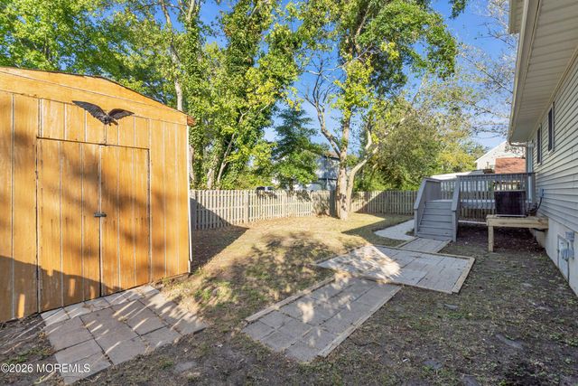 91 Adriatic Avenue, Waretown, NJ 08758