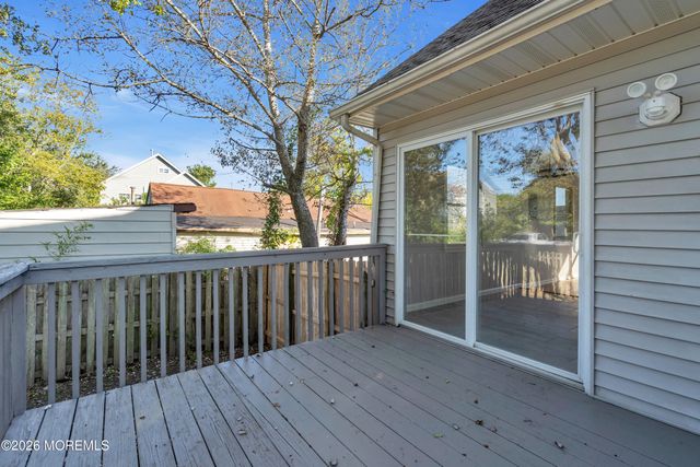 91 Adriatic Avenue, Waretown, NJ 08758