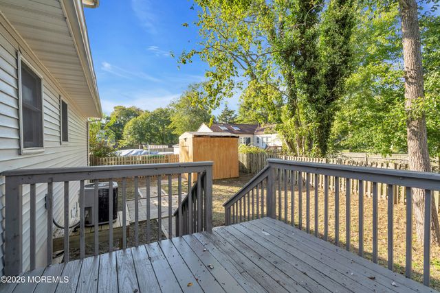 91 Adriatic Avenue, Waretown, NJ 08758