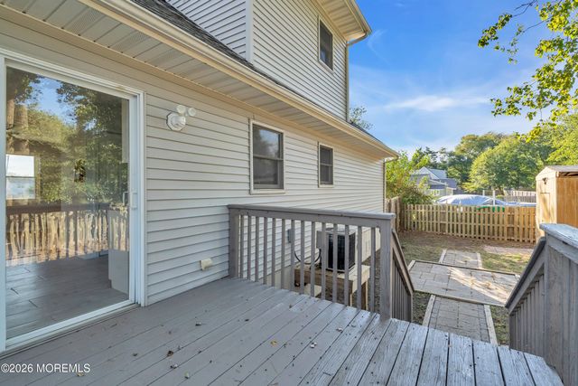 91 Adriatic Avenue, Waretown, NJ 08758