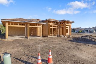 4250 S Silvervale Street, Visalia, CA 93277