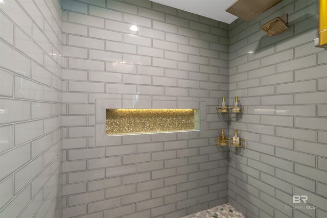 645 Lost Key Drive 605, Pensacola, FL 32507