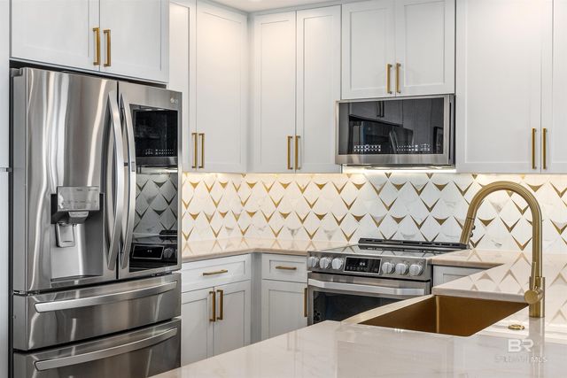 645 Lost Key Drive 605, Pensacola, FL 32507