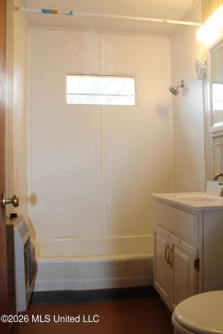 149 John H Road, Magee, MS 39111