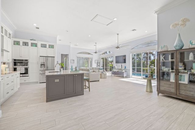 6160 56th Avenue, Vero Beach, FL 32967