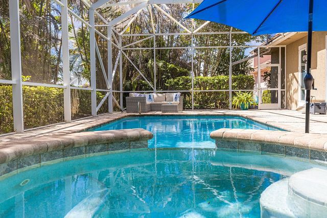 6160 56th Avenue, Vero Beach, FL 32967