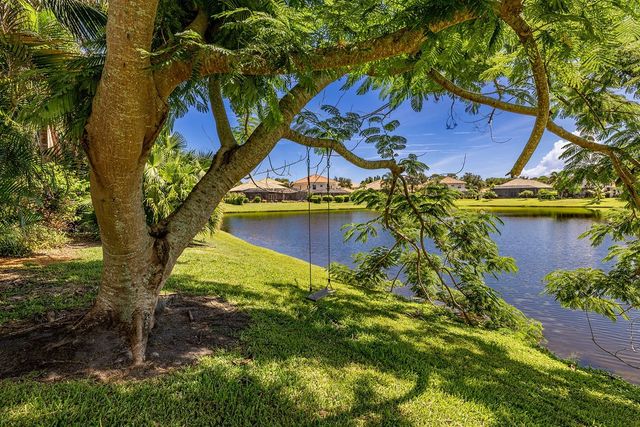 6160 56th Avenue, Vero Beach, FL 32967