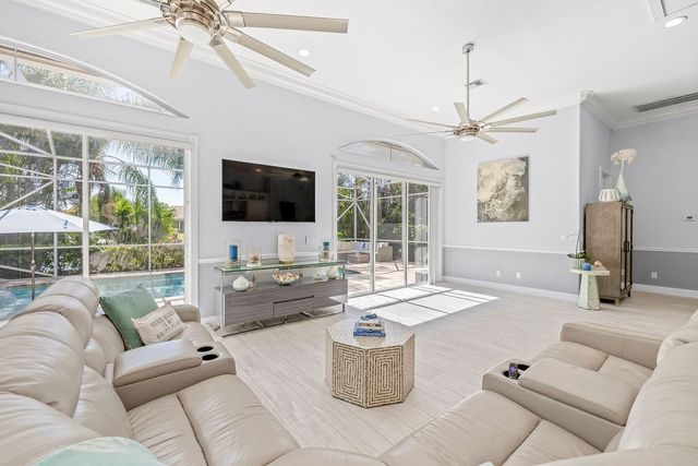 6160 56th Avenue, Vero Beach, FL 32967
