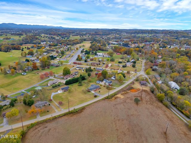 1620 Erwin Highway, Greeneville, TN 37745