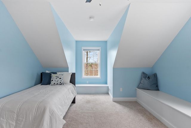 149 Long Hill Rd, Bolton, MA 01740