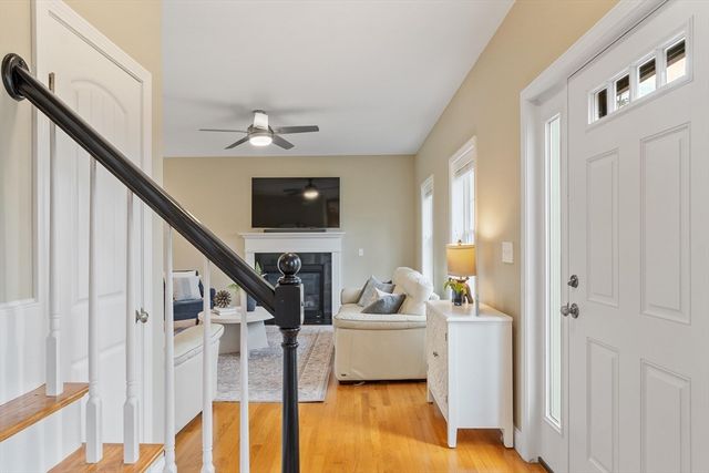 149 Long Hill Rd, Bolton, MA 01740